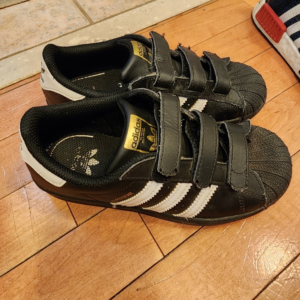 Boys Adidas superstar